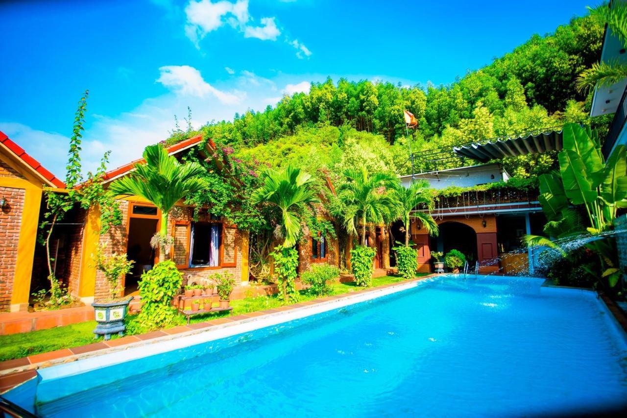 Hillside View Bungalow Homestay フォンニャ エクステリア 写真