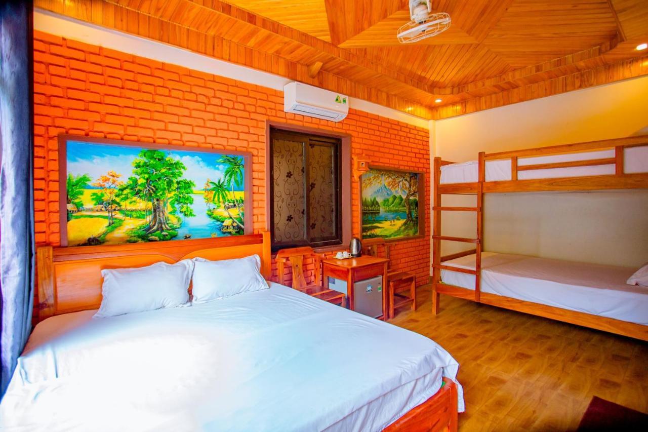 Hillside View Bungalow Homestay フォンニャ エクステリア 写真